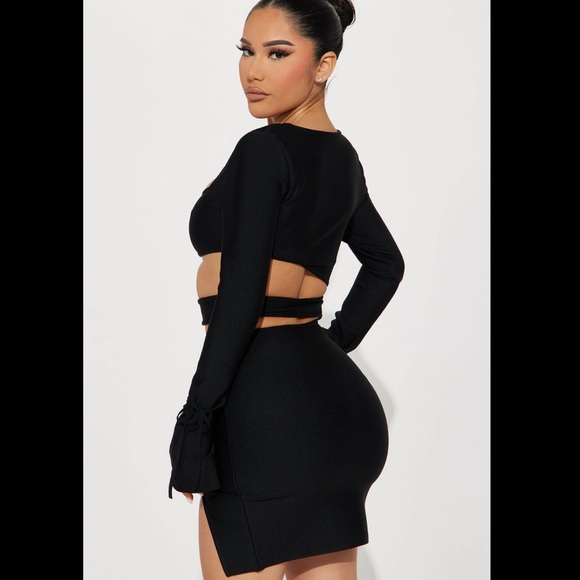 Fashion Nova Black Dress - Picture 3 of 4
